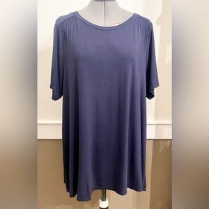 Lane Bryant Navy Blue Swing Top Size 14/16 Tunic Smocking detail on shoulder
